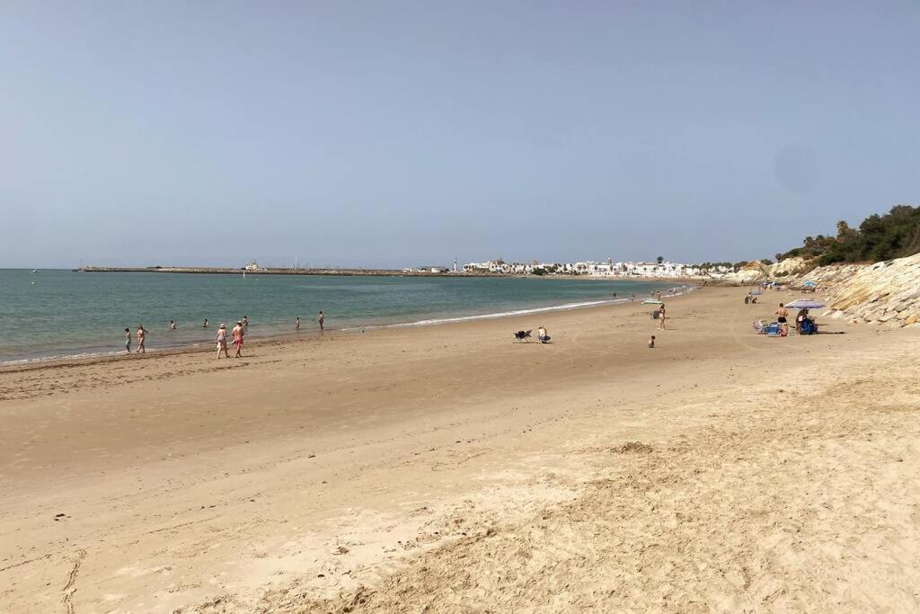 Apartamento A Unos Pasos De La Playa Rota Exterior foto